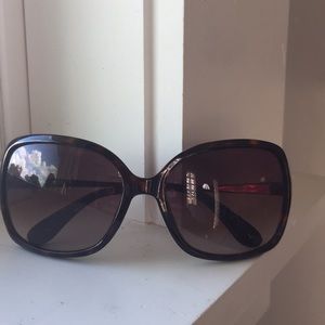 Marc Jacobs sun glasses.